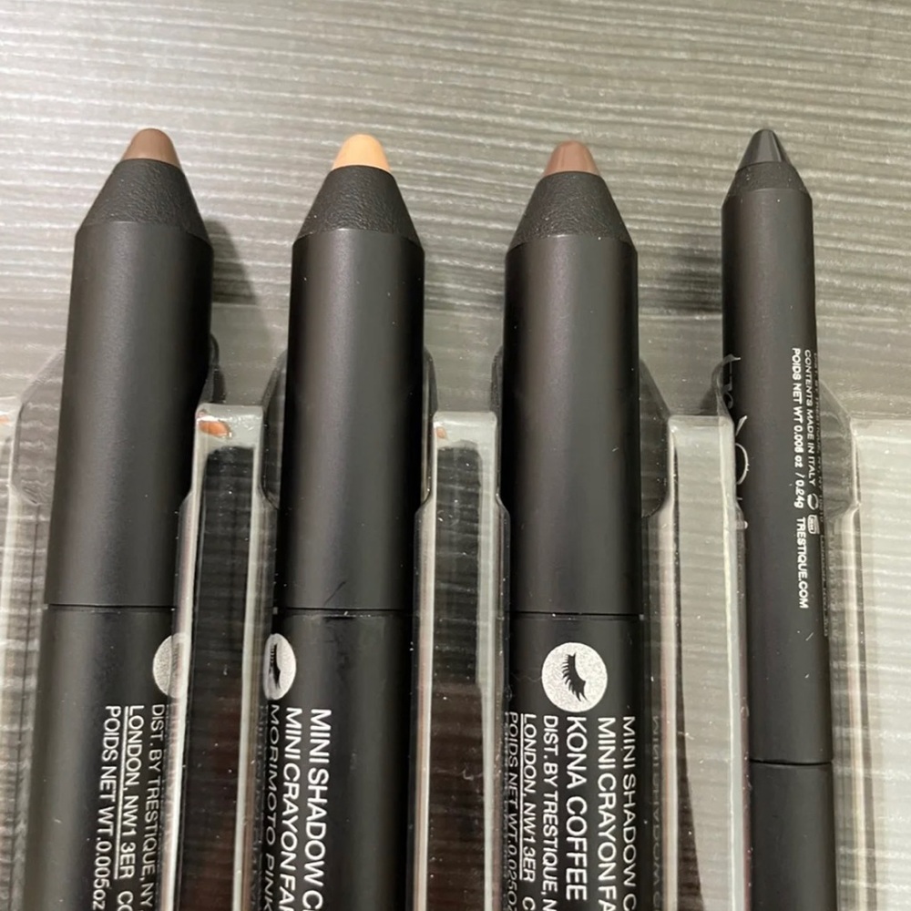 Eye Makeup Bundle - Picture 3 of 6